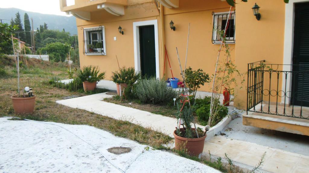 Niki Apartments Ípszosz Kültér fotó